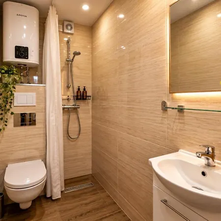 Apartamentsbymatyrafa-xii
