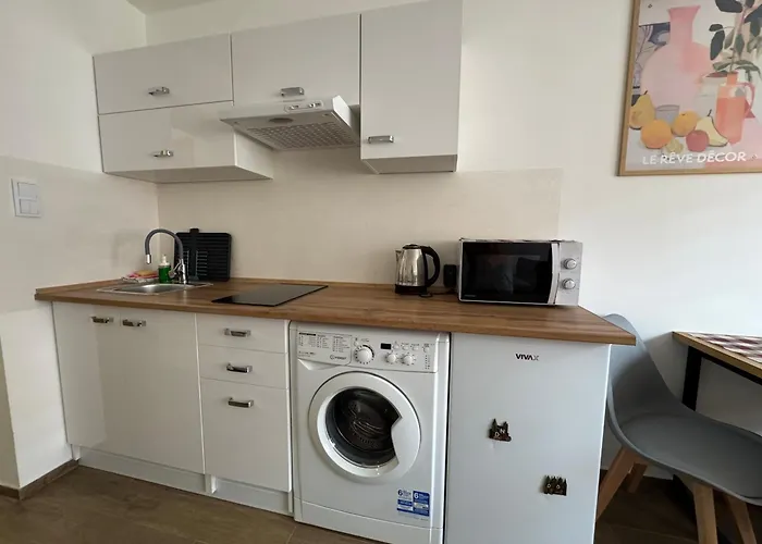 Apartamentsbymatyrafa-xii דירה *